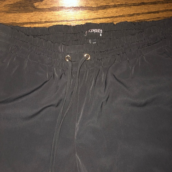 Express Black Ankle Length Drawstring Slacks - Picture 3 of 4